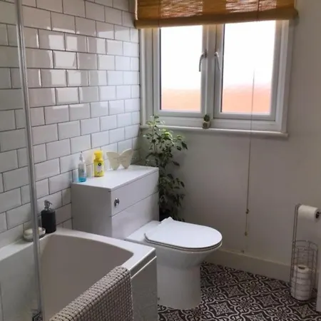 Central Teignmouth - Sleeps 4 - Pets Allowed Exterior photo