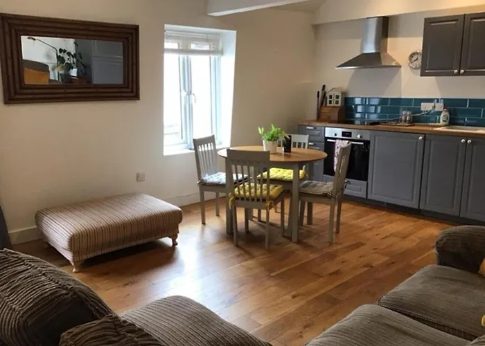 Central Teignmouth - Sleeps 4 - Pets Allowed