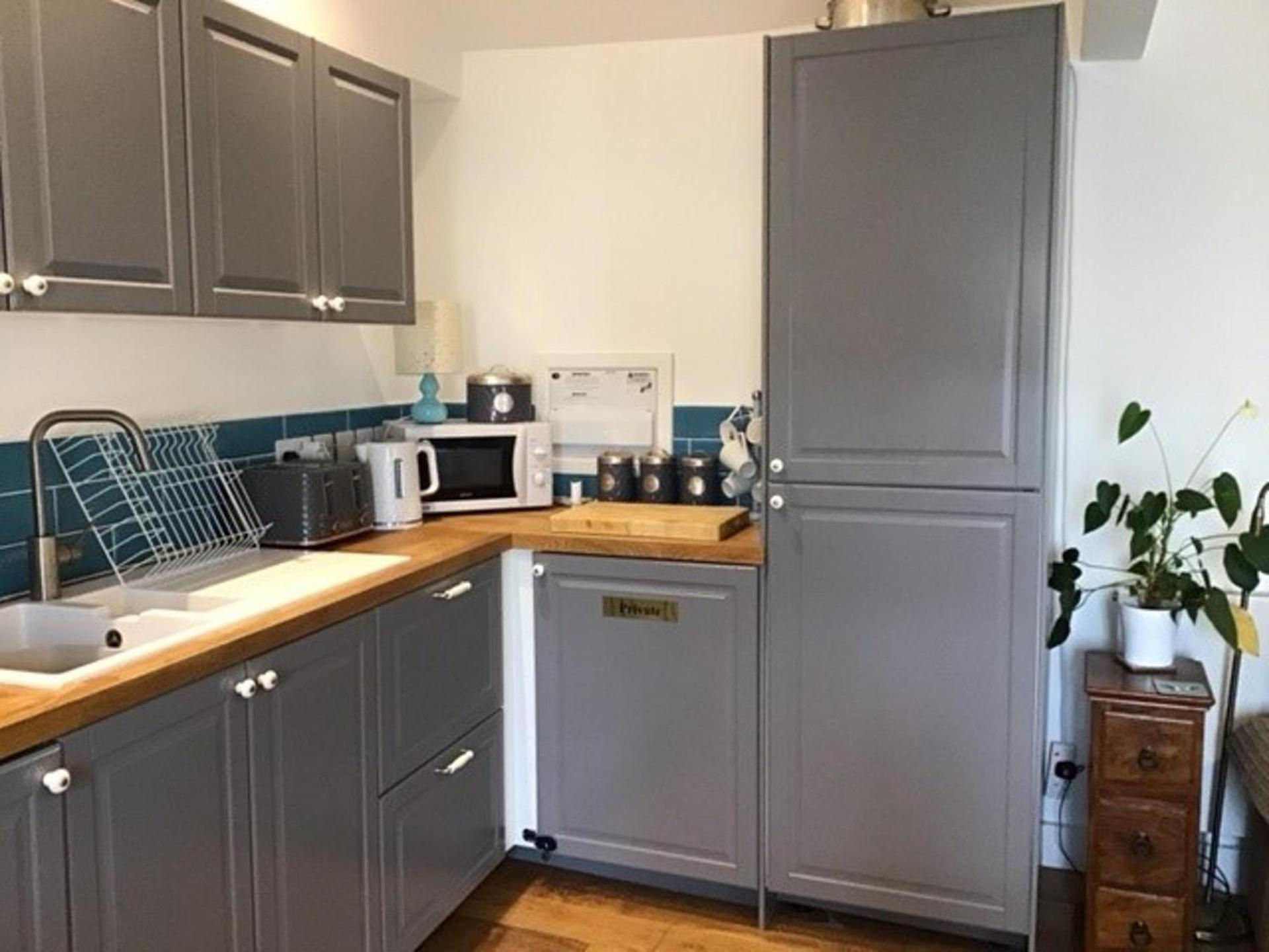 - Sleeps 4 - Pets Allowed *
